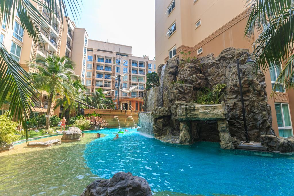Atlantis Condo Resort By Wanida Ban Nong Tabaek Buitenkant foto